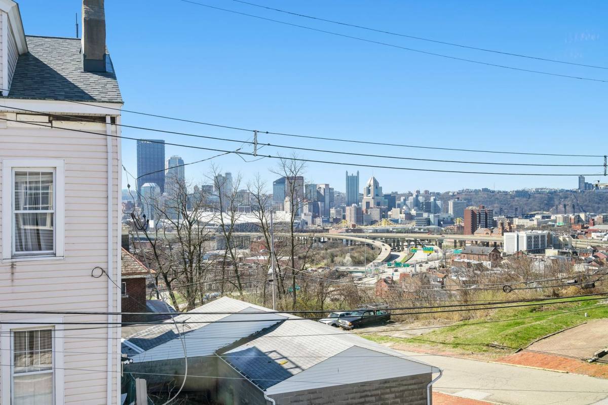 House for rent at 1106 Goettman St, Pittsburgh, PA 15212