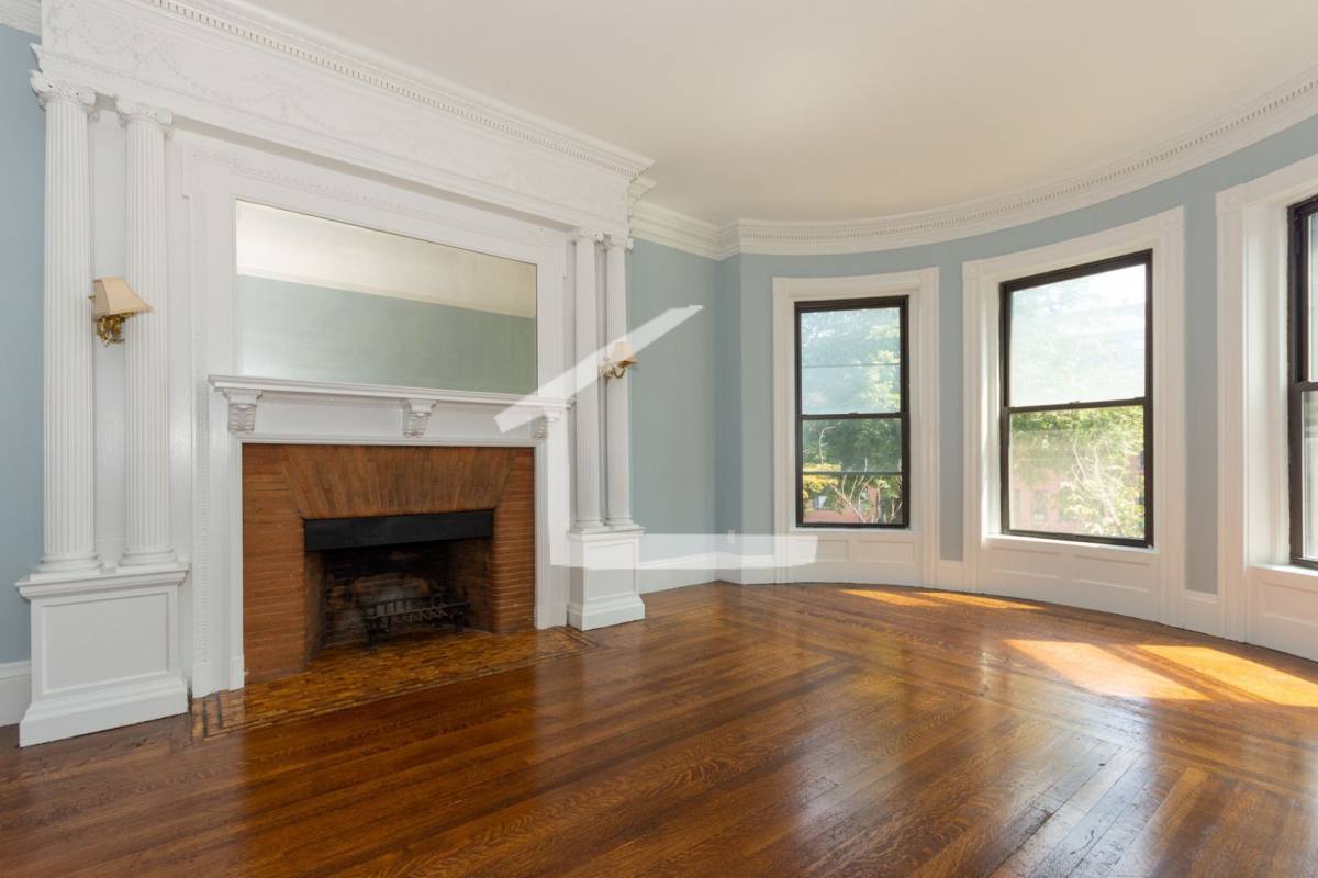 House for rent at 16 Bay State Rd #1, Boston, MA 02215