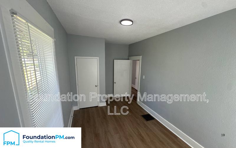 House for rent at 1688 Glenview Ave, Memphis, TN 38106