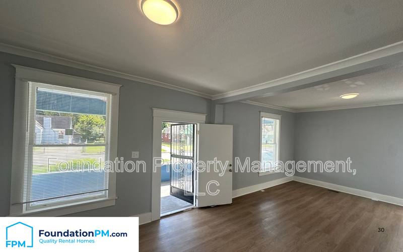 House for rent at 1688 Glenview Ave, Memphis, TN 38106