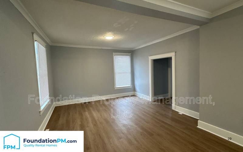 House for rent at 1688 Glenview Ave, Memphis, TN 38106