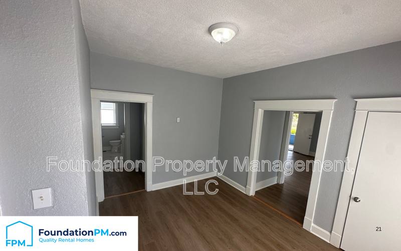 House for rent at 1688 Glenview Ave, Memphis, TN 38106