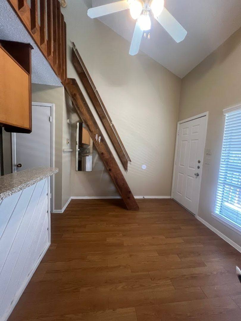 Apartment for rent at 2210 Pearl St, Austin, TX 78705
