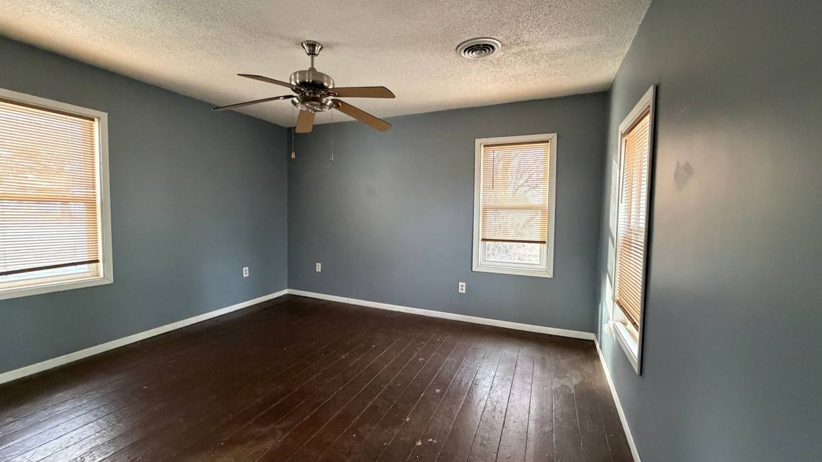 House for rent at 4478 Mechanicsburg Rd, Springfield, IL 62712
