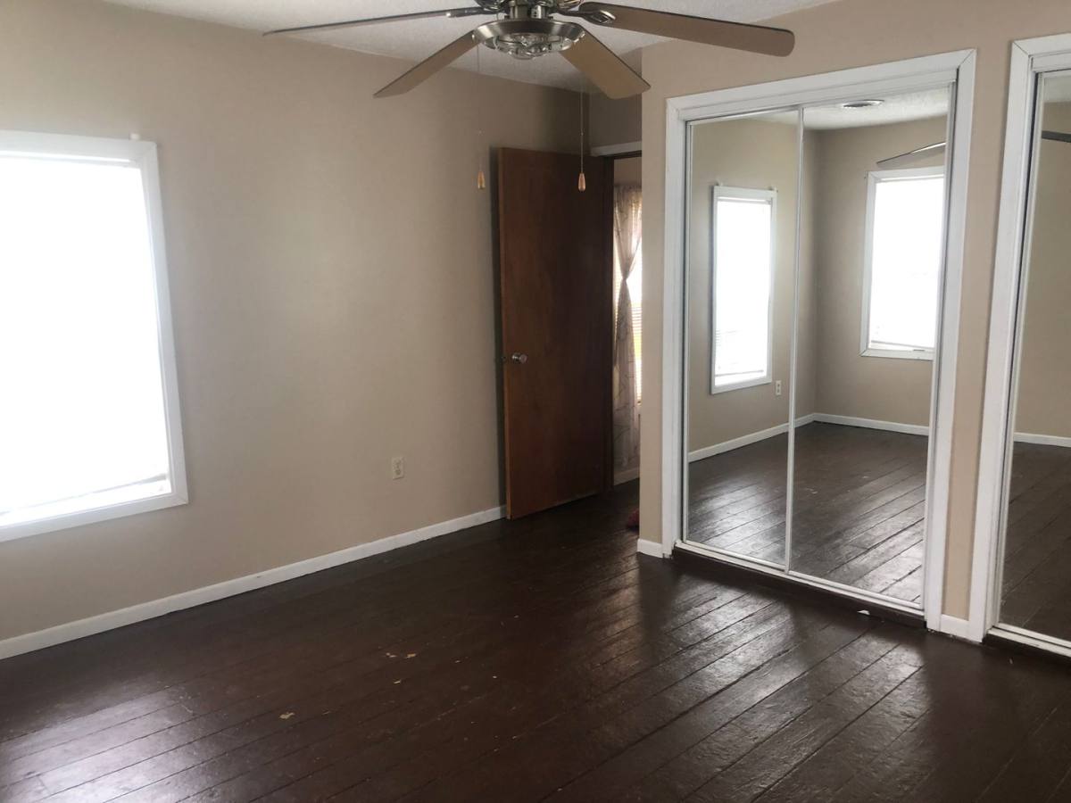 House for rent at 4478 Mechanicsburg Rd, Springfield, IL 62712