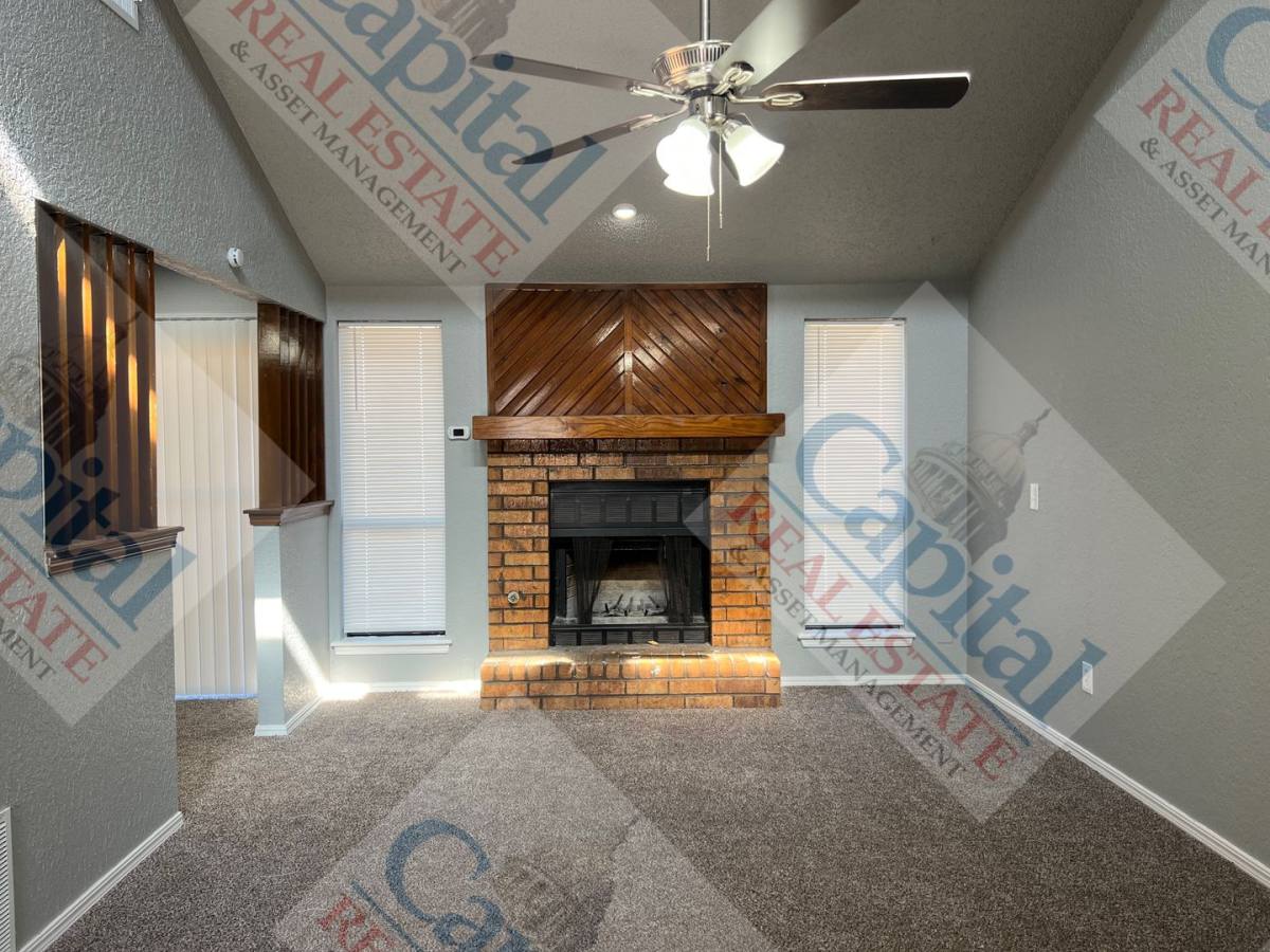 House for rent at 1013 W Gladys Way, Mustang, OK 73064