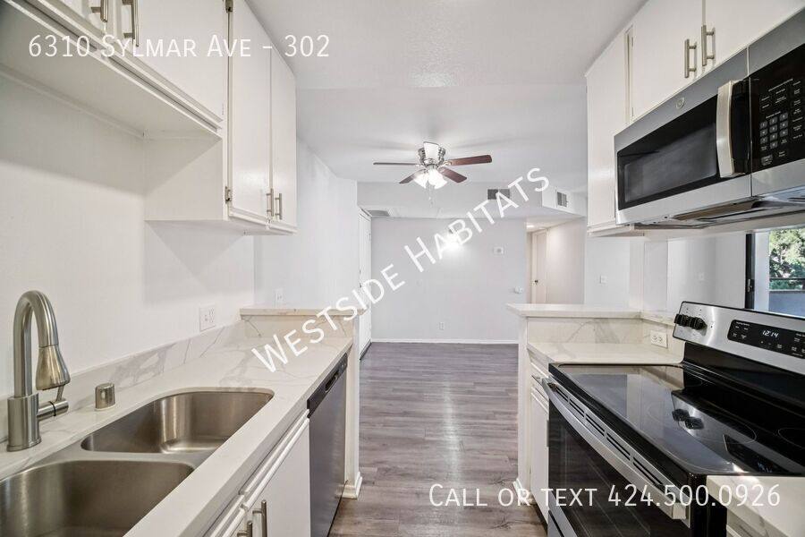 Apartment for rent at 6310 Sylmar Ave #302, Van Nuys, CA 91401
