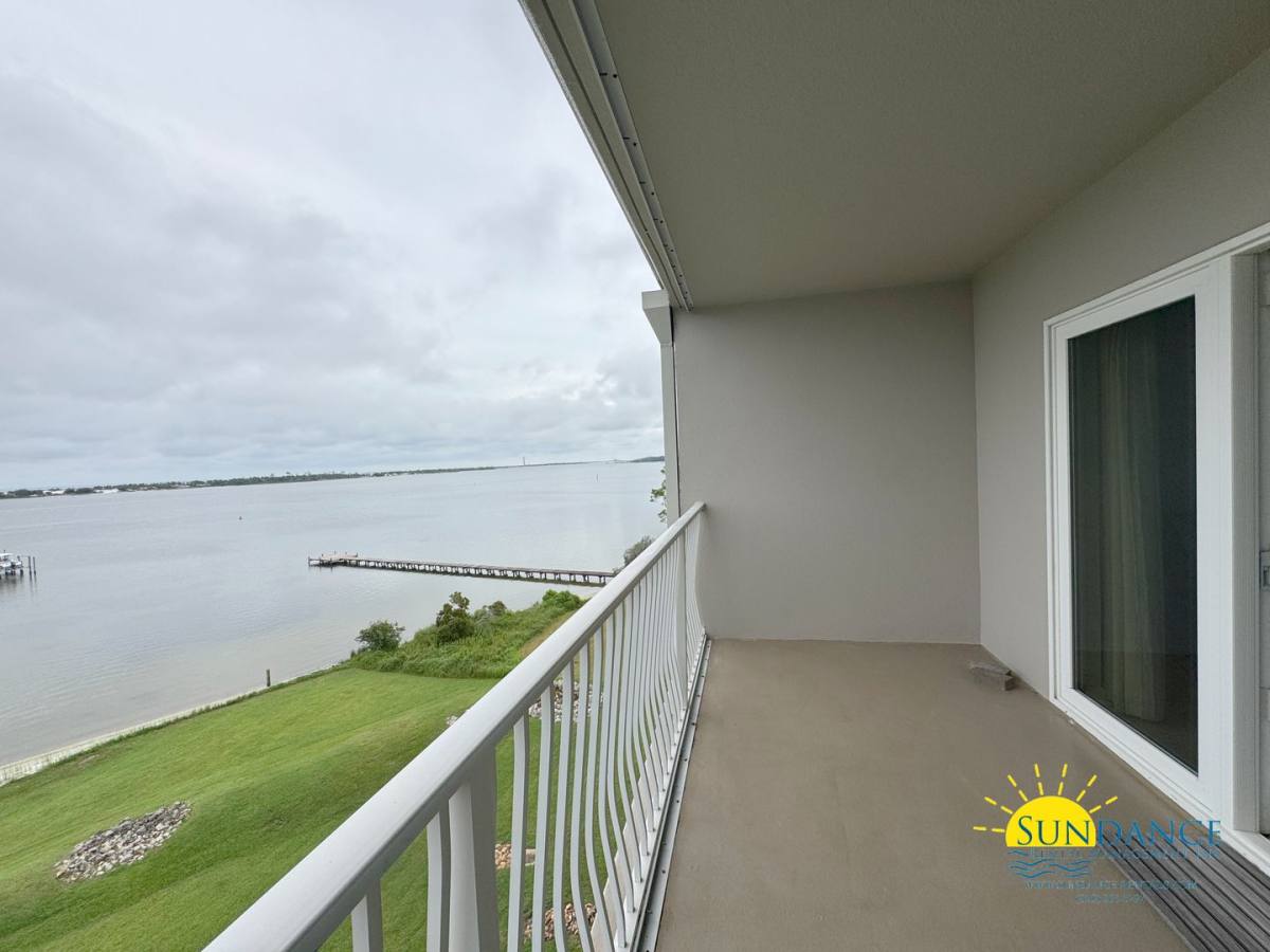 Condo for rent at 1365 W Highway 98, Mary Esther, FL 32569