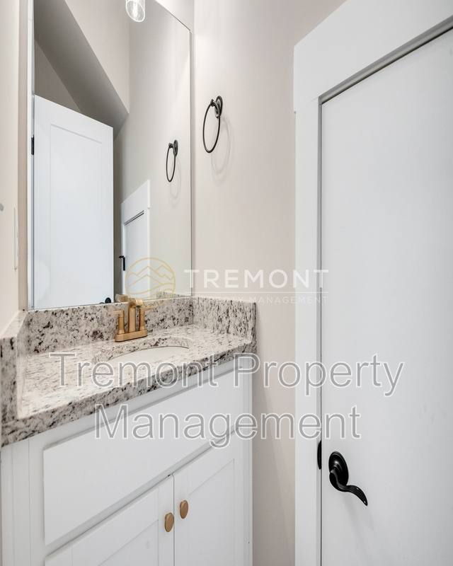 Townhouse for rent at 1232 J Andrews Place, Chattanooga, TN 37404