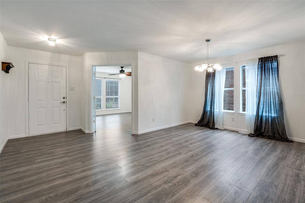 Apartment for rent at 5904 Mariposa Dr, McKinney, TX 75070