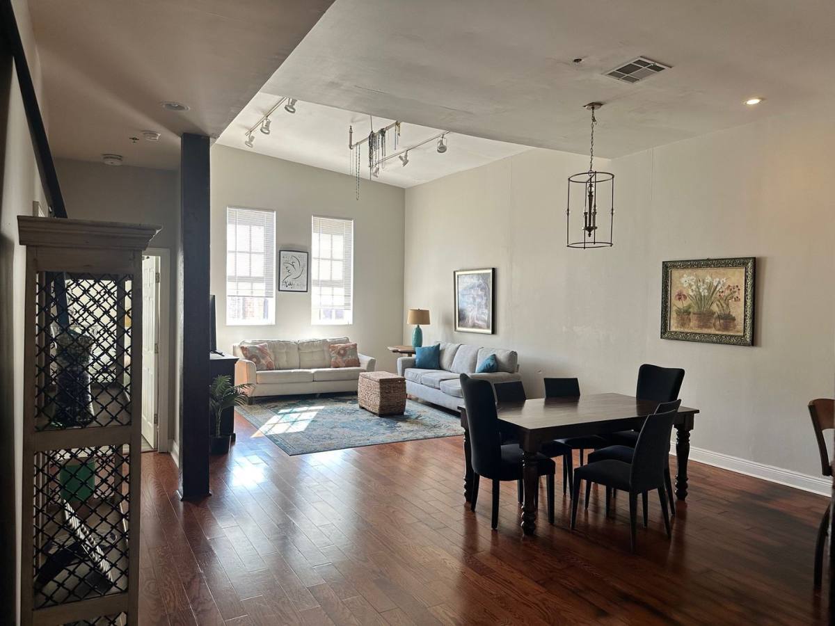 Apartment for rent at 1025 Bienville St, New Orleans, LA 70112