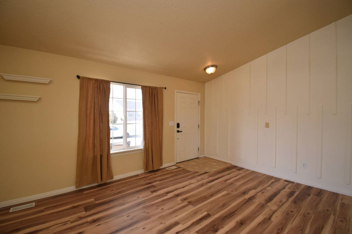 House for rent at 4024 S Mountain Moon Dr, Saratoga Springs, UT 84045