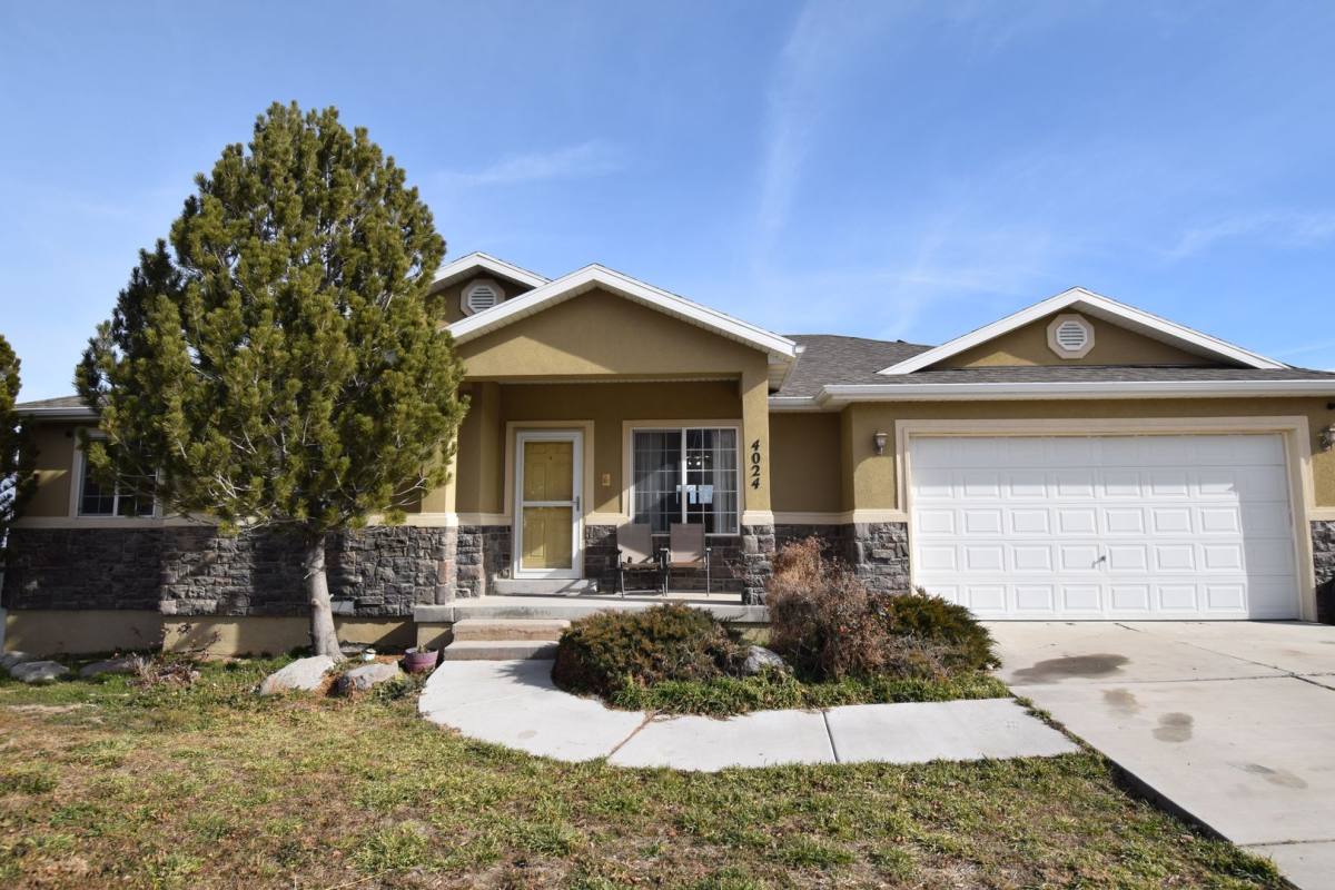 House for rent at 4024 S Mountain Moon Dr, Saratoga Springs, UT 84045