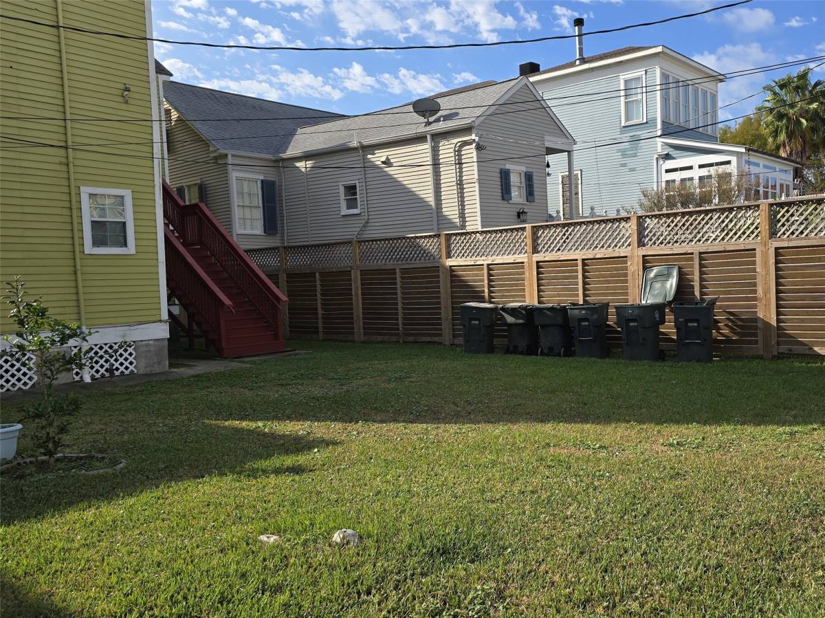 Apartment for rent at 1614 Market St #4, Galveston, TX 77550