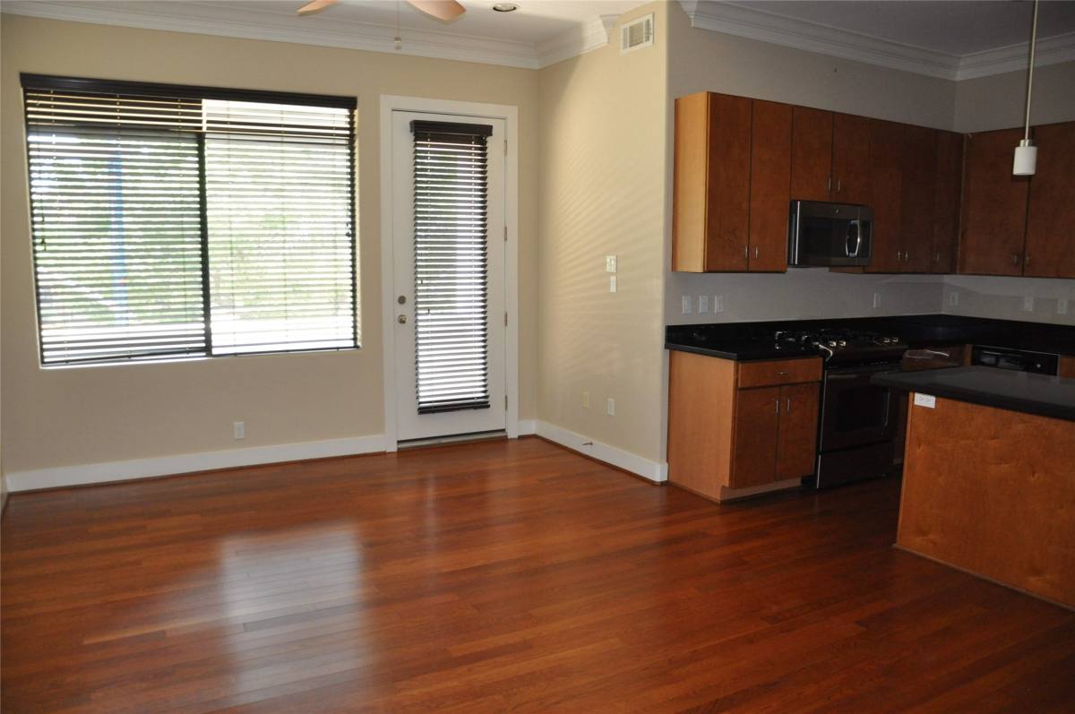 Apartment for rent at 510 Lovett Blvd #201, Houston, TX 77006
