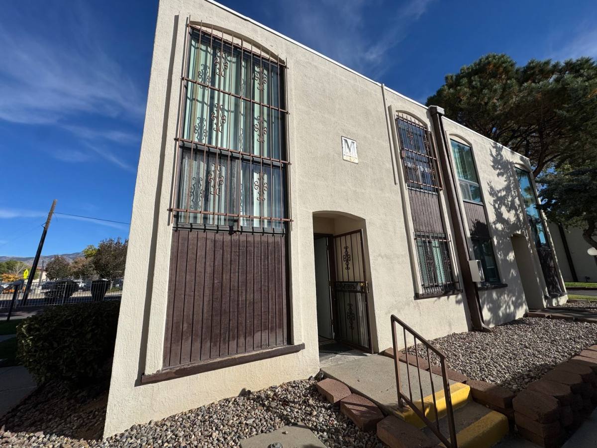 Condo for rent at 1601 Pennsylvania St Ne, M-3, Albuquerque, NM 87110