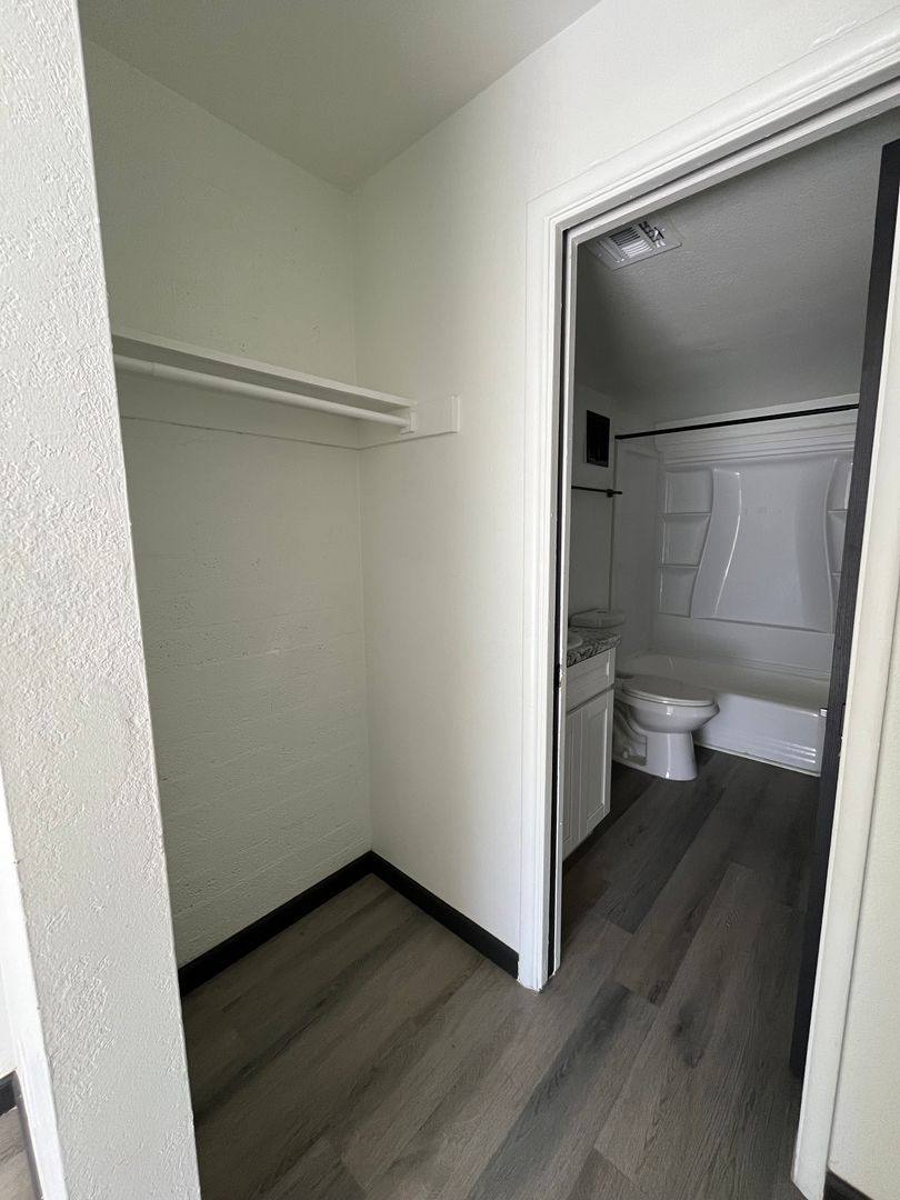 Apartment for rent at 1215 W Roger Rd, Tucson, AZ 85705
