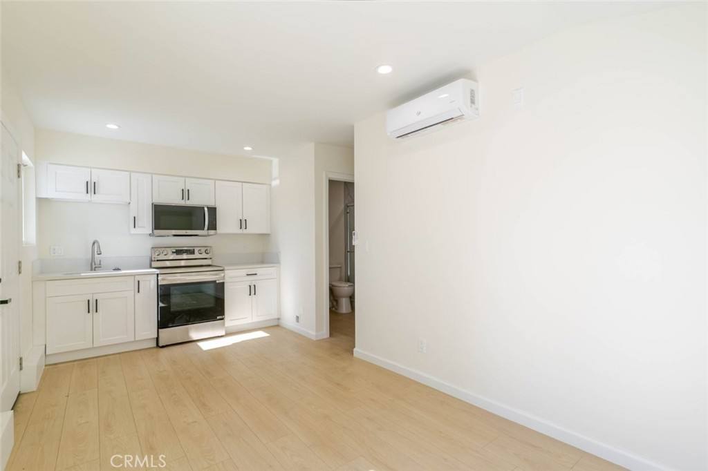 Apartment for rent at 16697 McKeever St, Granada Hills, CA 91344