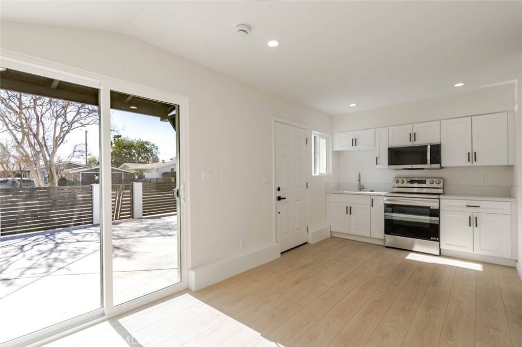 Apartment for rent at 16697 McKeever St, Granada Hills, CA 91344