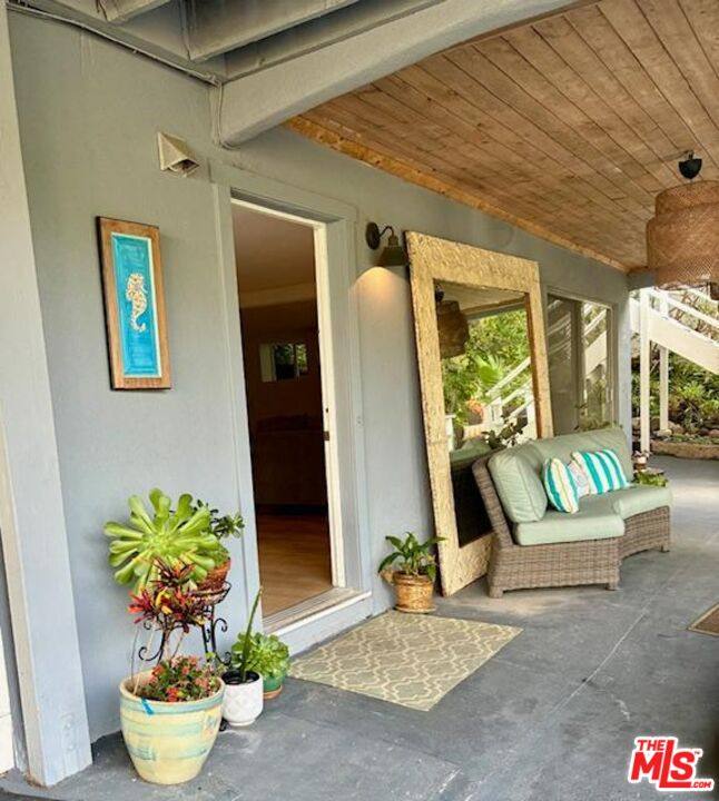 Apartment for rent at 2900 Searidge St, Malibu, CA 90265