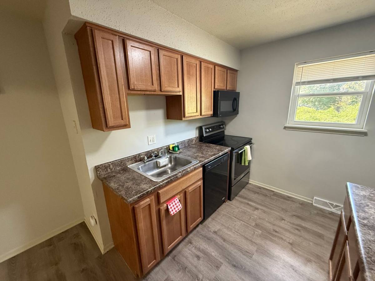 House for rent at 207 Wheaton Court, Columbia, MO 65203