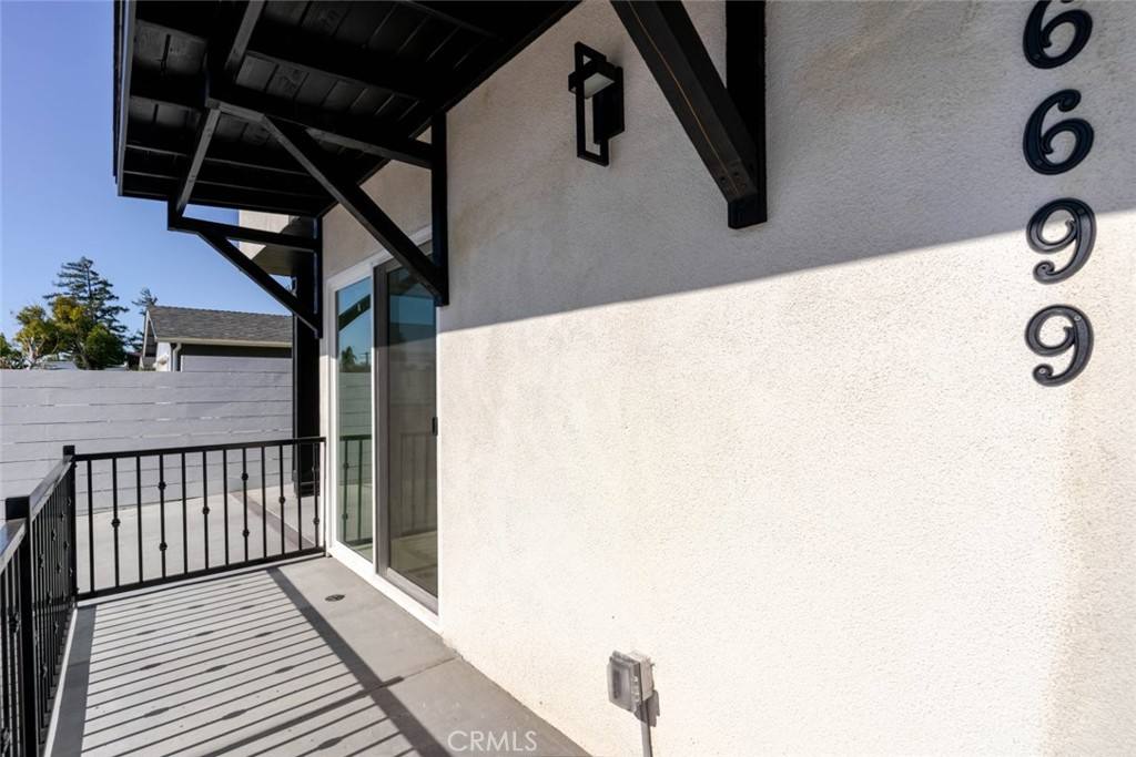 Apartment for rent at 16699 McKeever St, Granada Hills, CA 91344