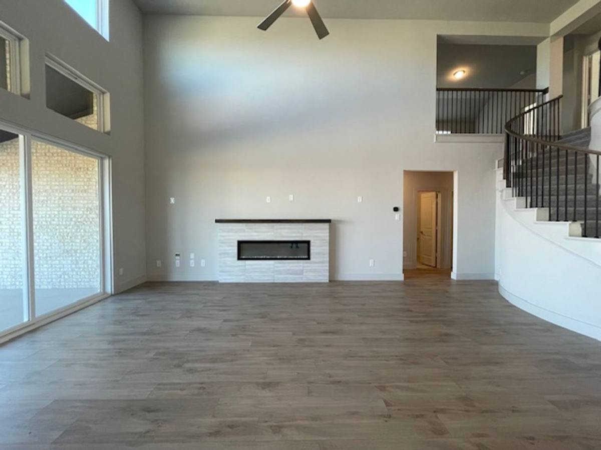 House for rent at 1817 Hidden Creek Dr, Midlothian, TX 76065
