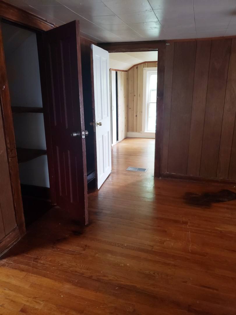 Apartment for rent at 409 Hendry St, Sandusky, OH 44870