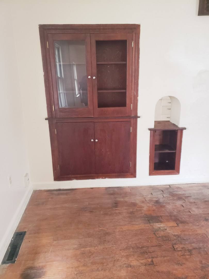 Apartment for rent at 409 Hendry St, Sandusky, OH 44870