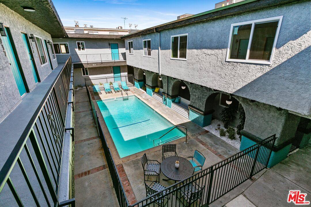 Apartment for rent at 6640 Woodley Ave #104, Van Nuys, CA 91406