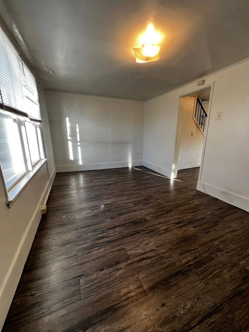 Apartment for rent at 1156-1158 Spruce St, Johnstown, PA 15909