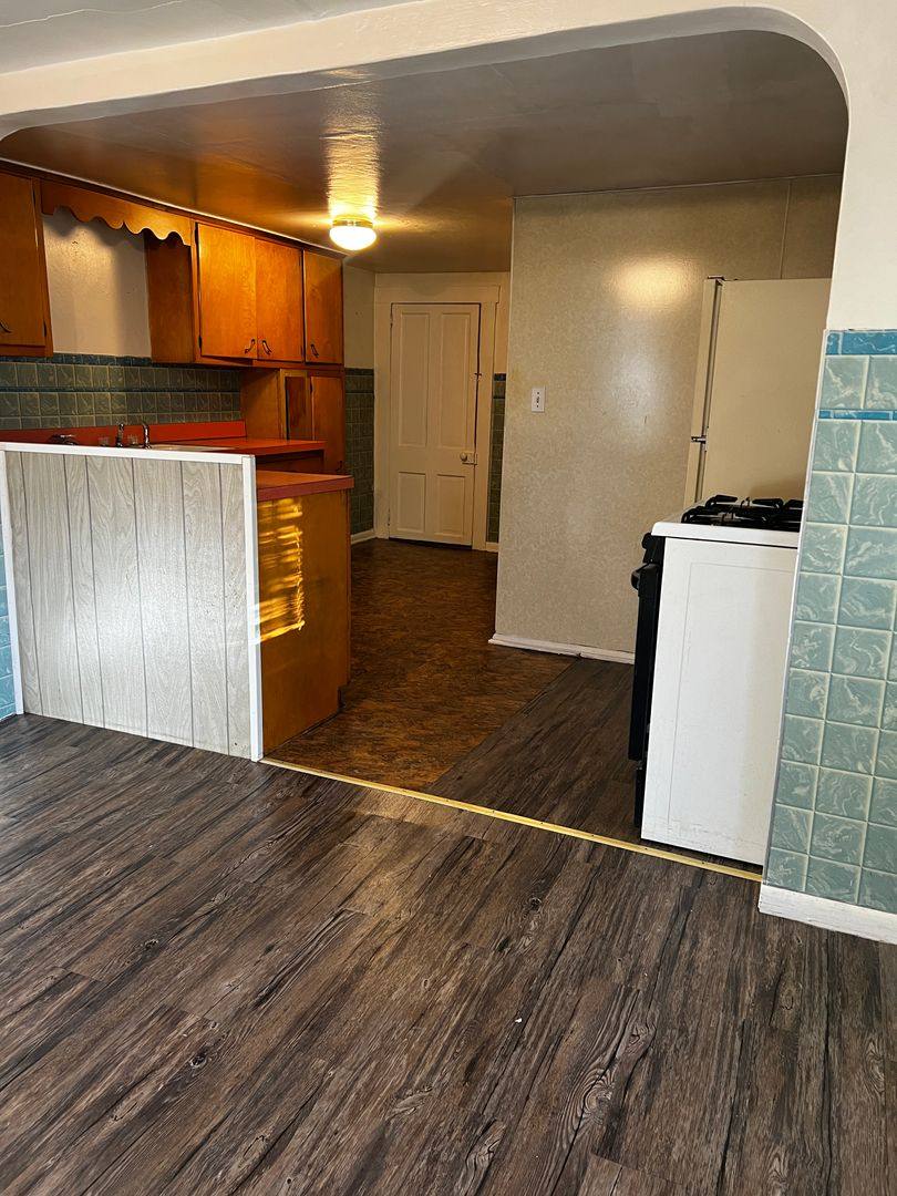 Apartment for rent at 1156-1158 Spruce St, Johnstown, PA 15909