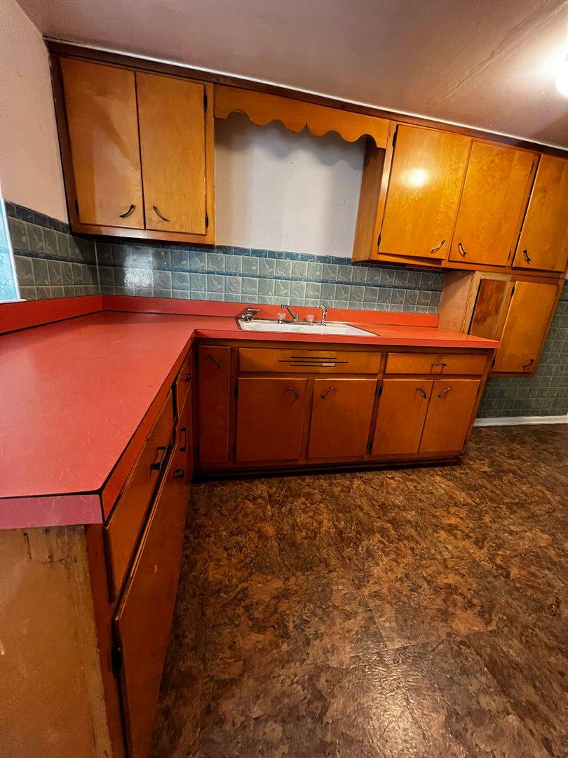 Apartment for rent at 1156-1158 Spruce St, Johnstown, PA 15909