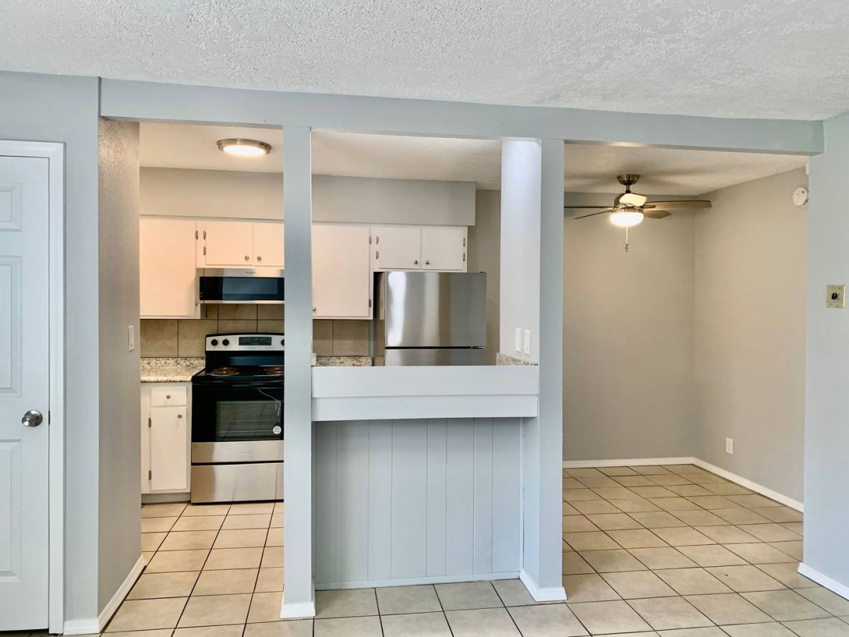 Apartment for rent at 444 Florida St SE, Albuquerque, NM 87108