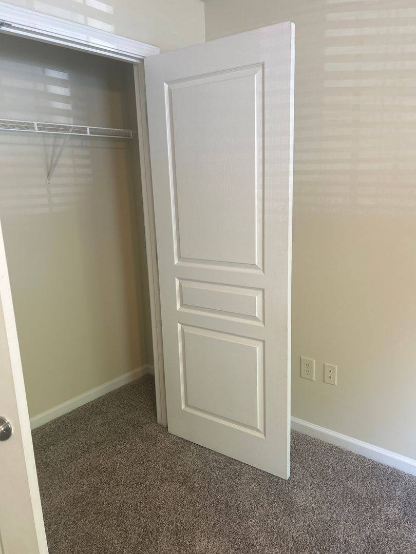 Apartment for rent at 3921 Cherokee Woods Way, Knoxville, TN 37920