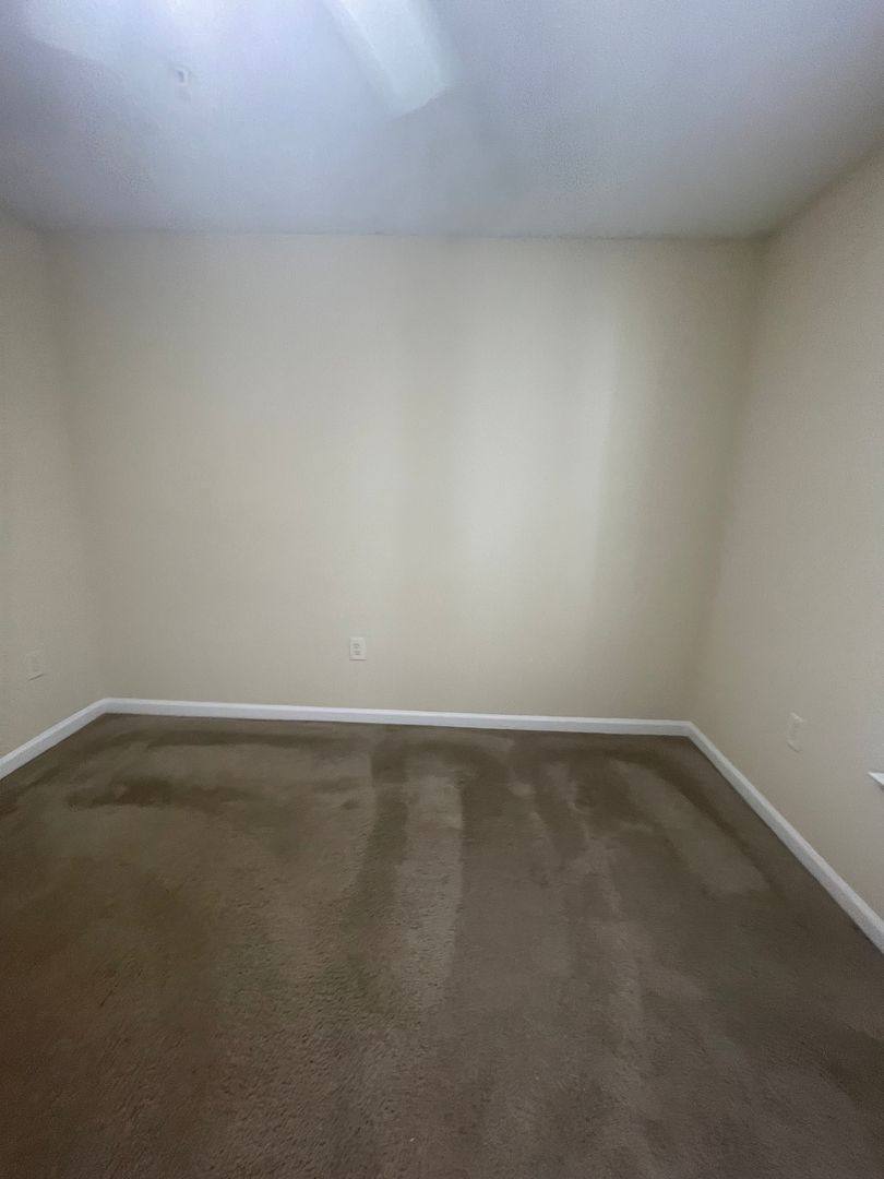 Apartment for rent at 3930 Cherokee Woods Way, Knoxville, TN 37920