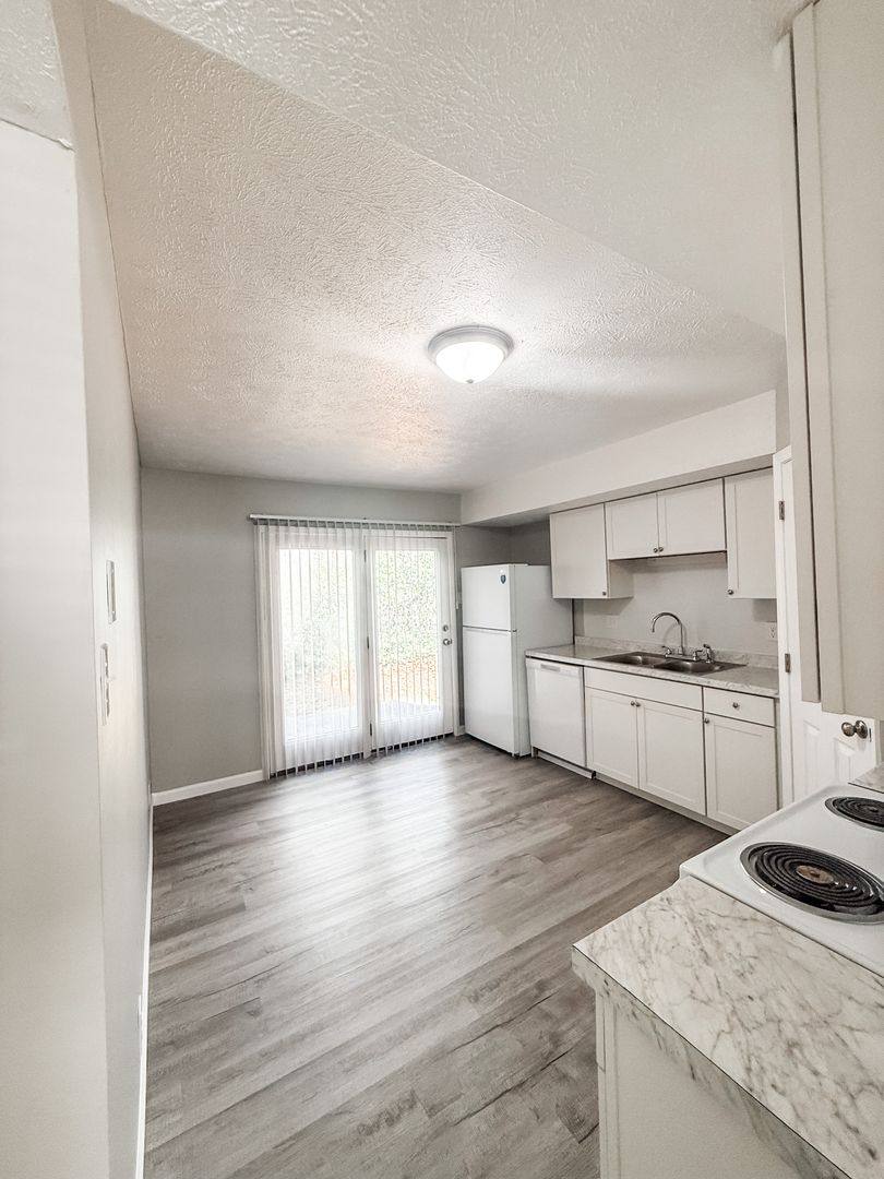 Townhouse for rent at 2708 Bridalwood Dr, Knoxville, TN 37917