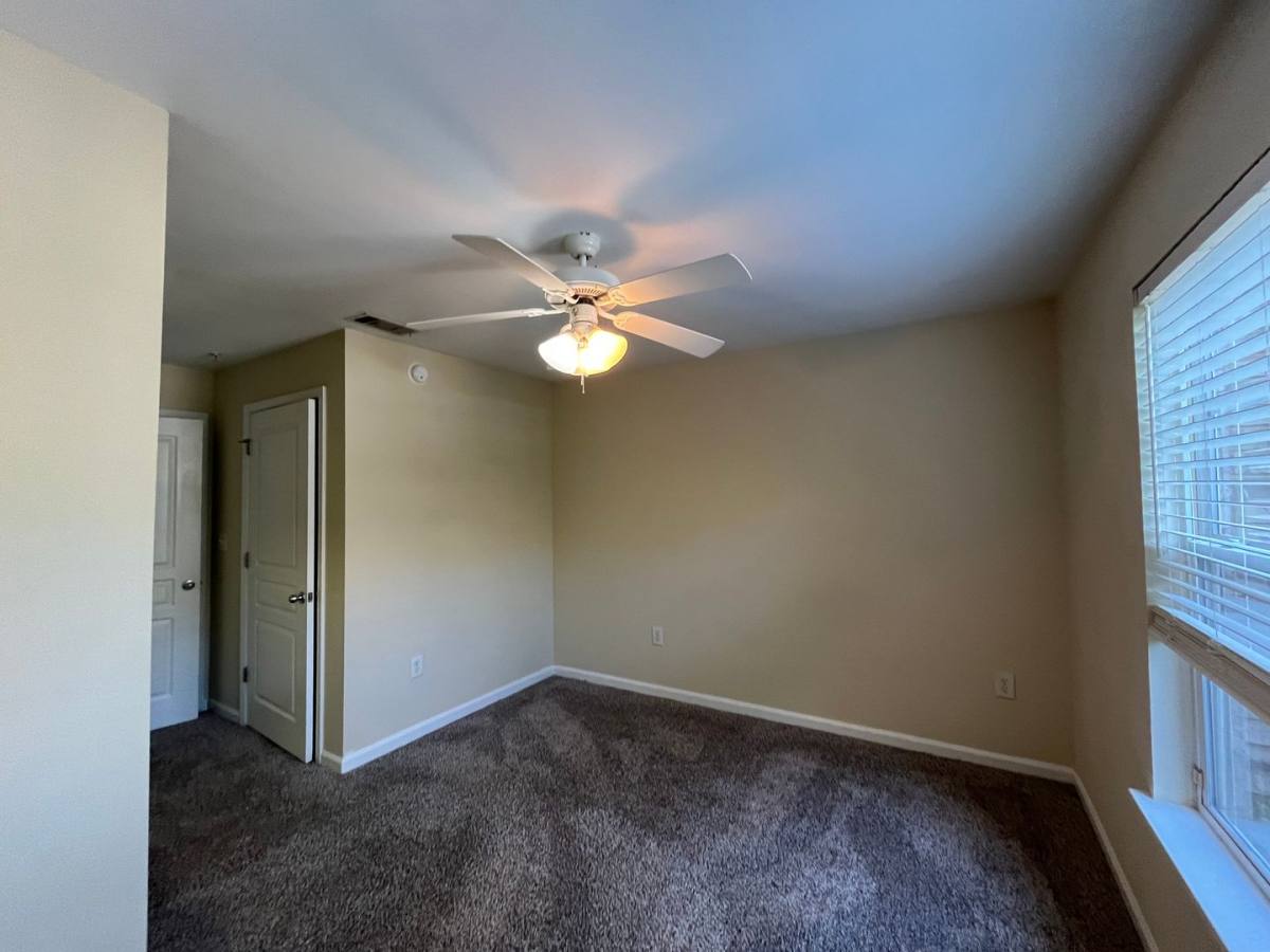 Apartment for rent at 1122 Tree Top Way, Knoxville, TN 37920