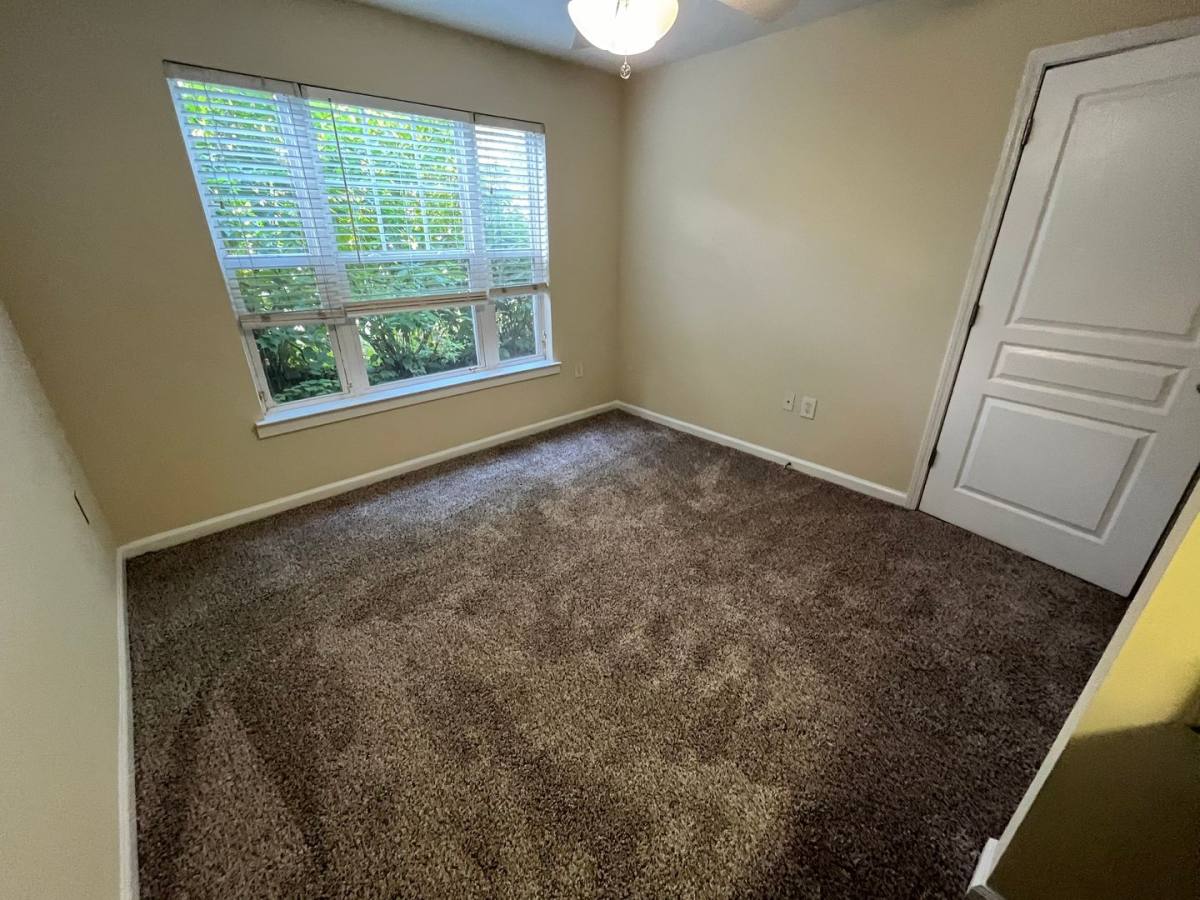 Apartment for rent at 1122 Tree Top Way, Knoxville, TN 37920