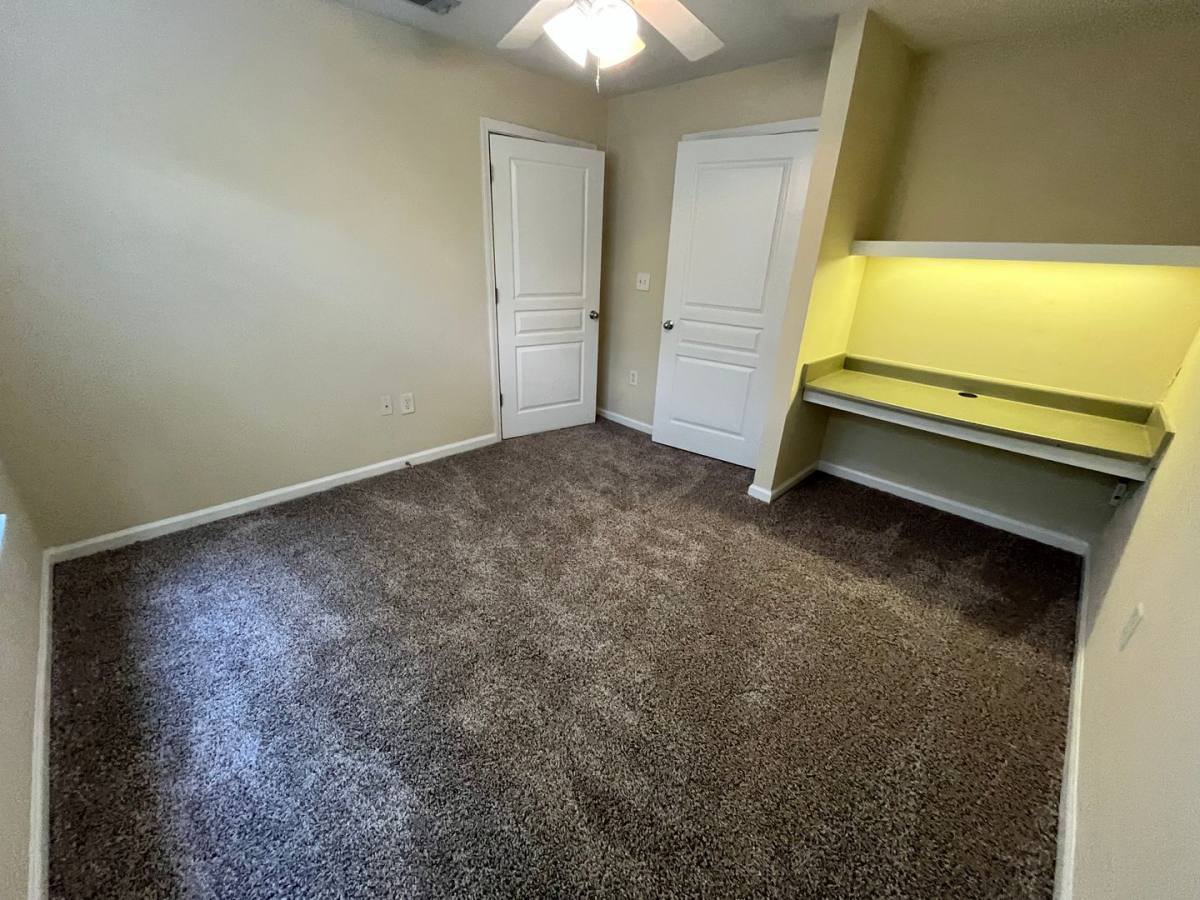 Apartment for rent at 1122 Tree Top Way, Knoxville, TN 37920