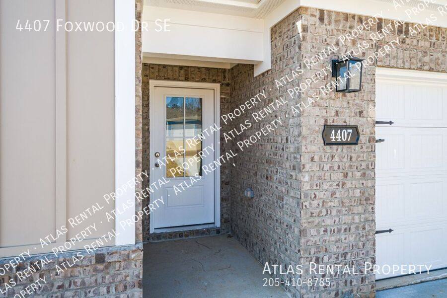 House for rent at 4407 Foxwood Dr SE, Decatur, AL 35603