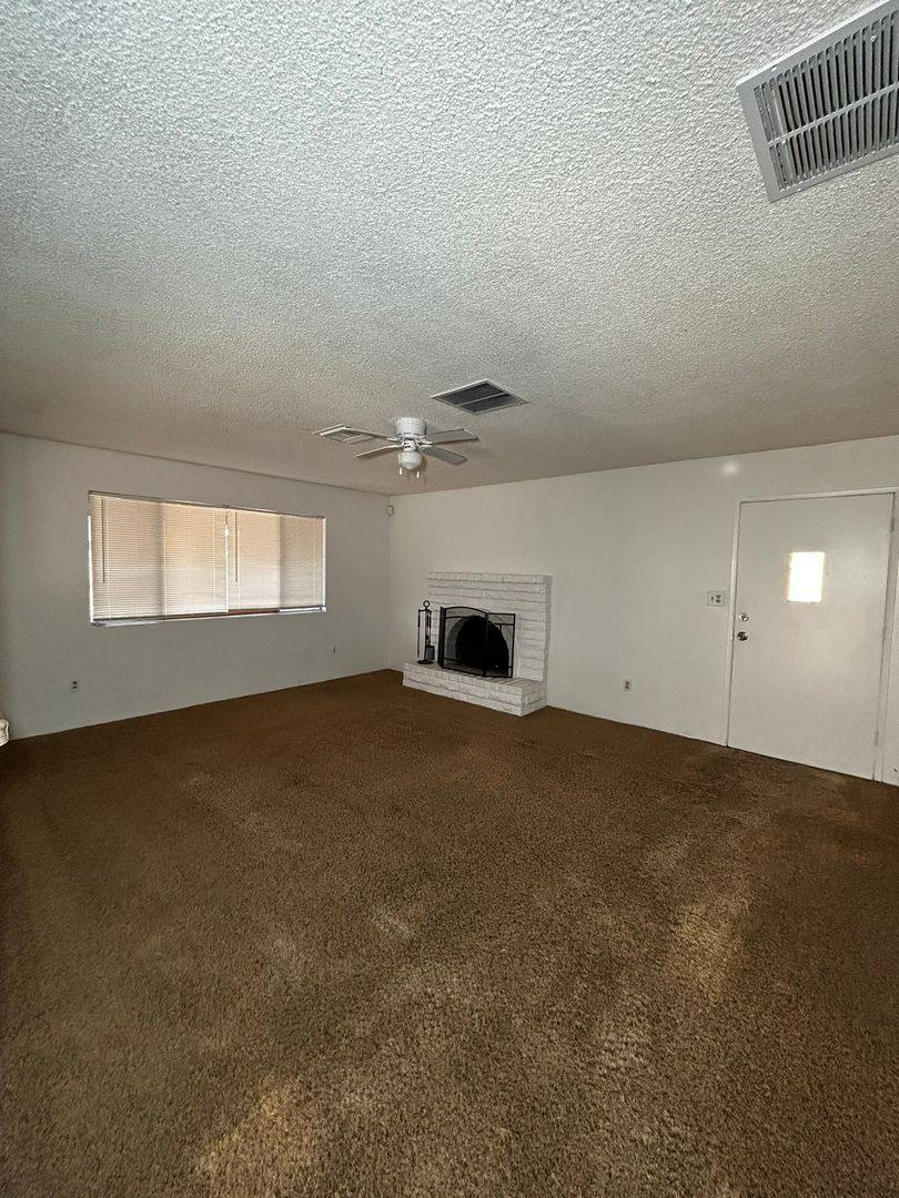 House for rent at 5204 Curson Ave, Bakersfield, CA 93309