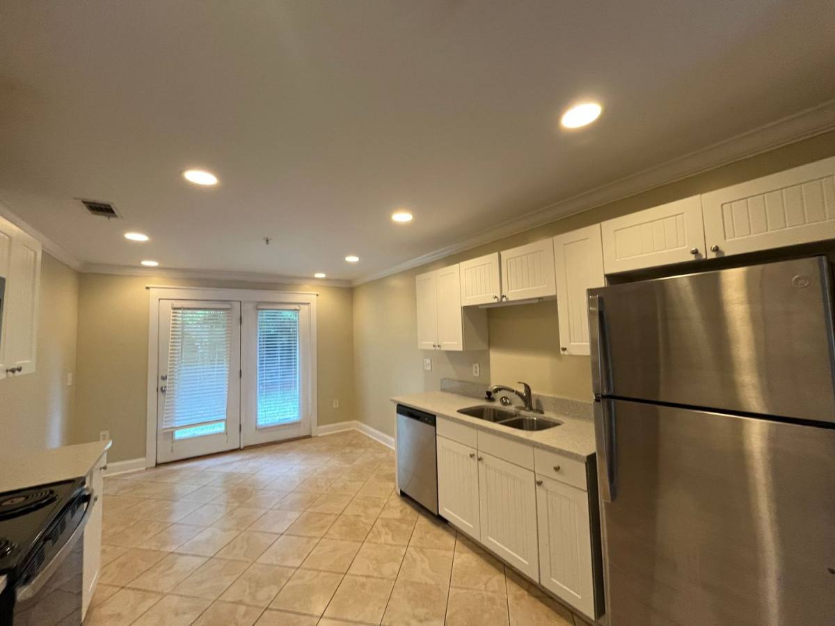 Apartment for rent at 1121 Tree Top Way, Knoxville, TN 37920