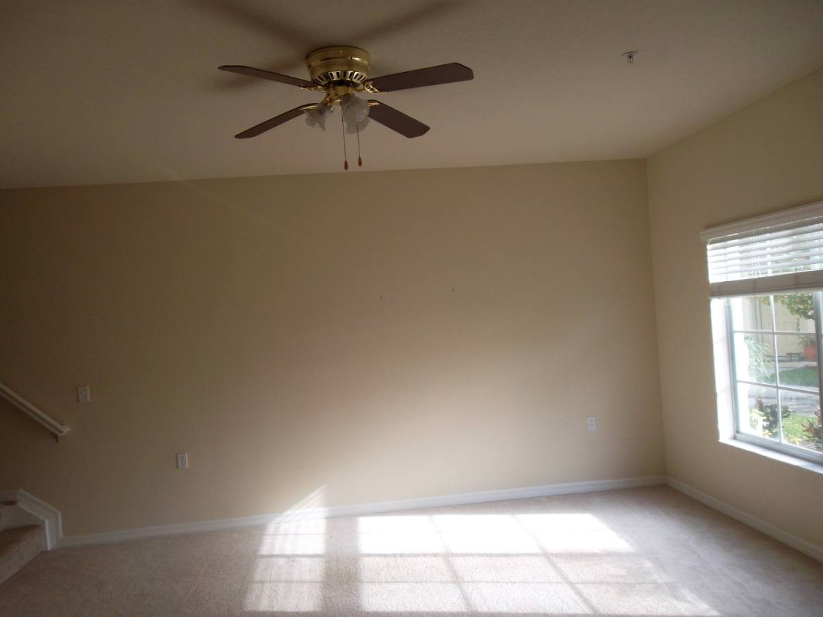 Townhouse for rent at 3803 45th Terrace W, Bradenton, FL 34210