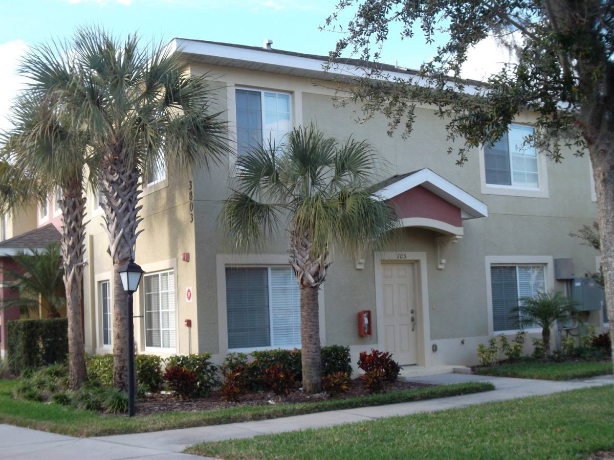 Townhouse for rent at 3803 45th Terrace W, Bradenton, FL 34210