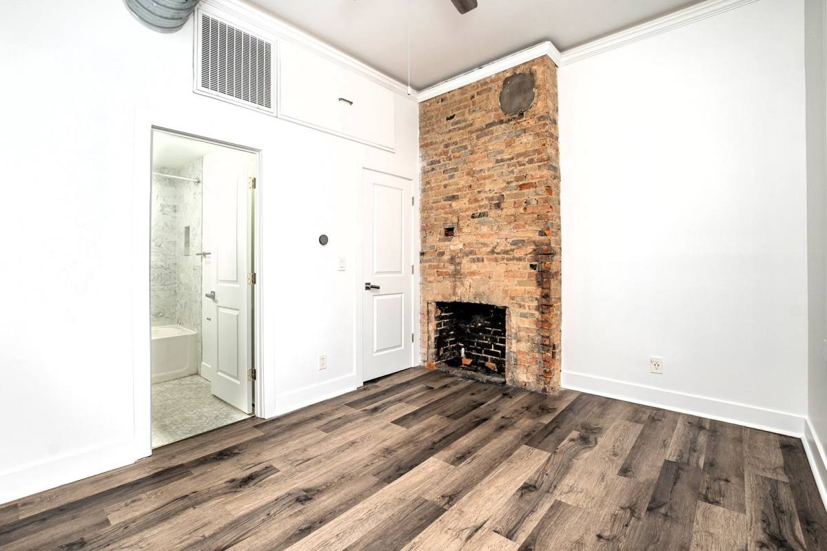 Apartment for rent at 1635 Race St, Cincinnati, OH 45202