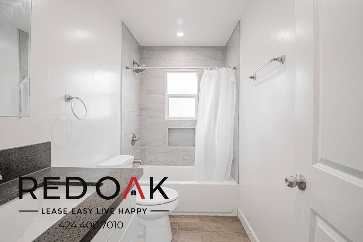 Condo for rent at 923 W 75th St #927 3 4, Los Angeles, CA 90043