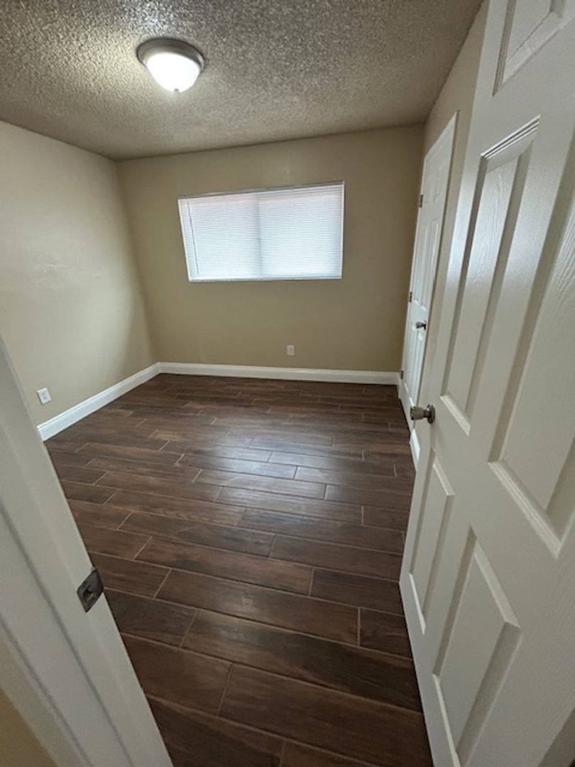 House for rent at 1520 N Giddings St, Visalia, CA 93291