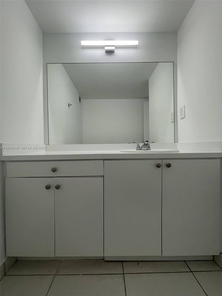 Apartment for rent at 500 Three Islands Blvd #500M16, Hallandale, FL 33009