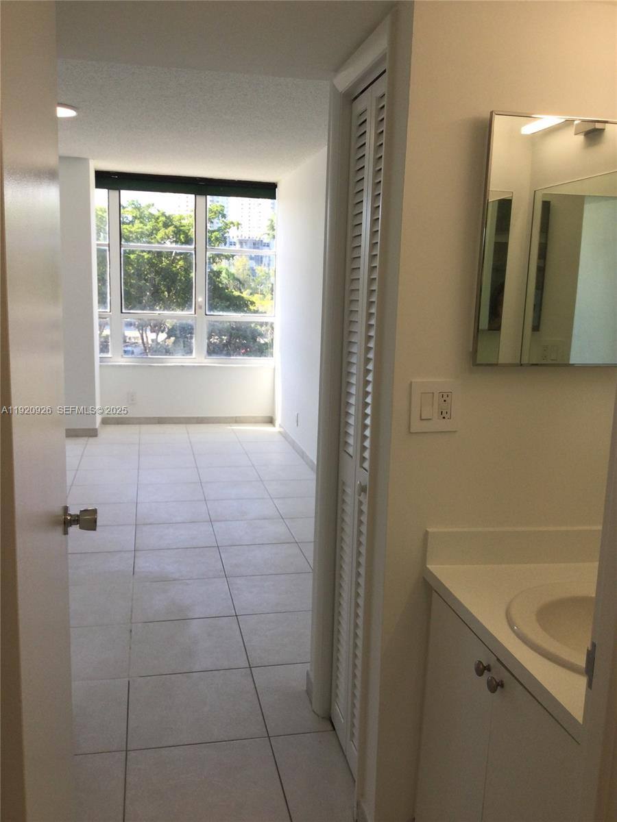 Apartment for rent at 500 Three Islands Blvd #500M16, Hallandale, FL 33009